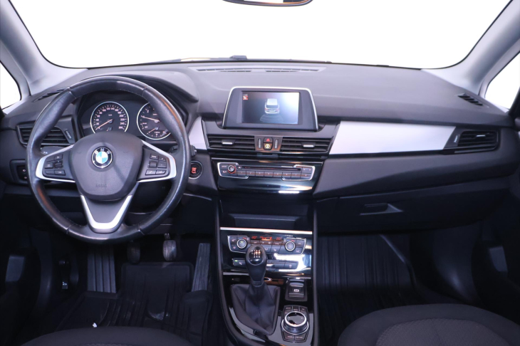 BMW Řada 2 1,5 218i Active Tourer Navi