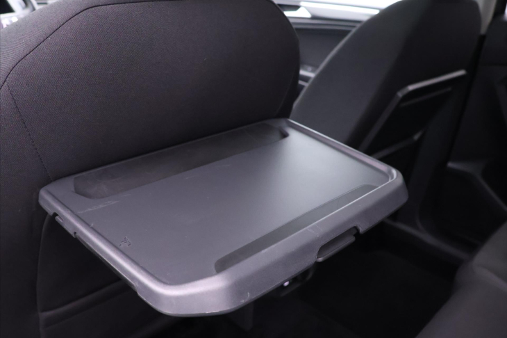 Volkswagen Tiguan Allspace 2,0 TDI DSG R-line 4M 1Maj DPH