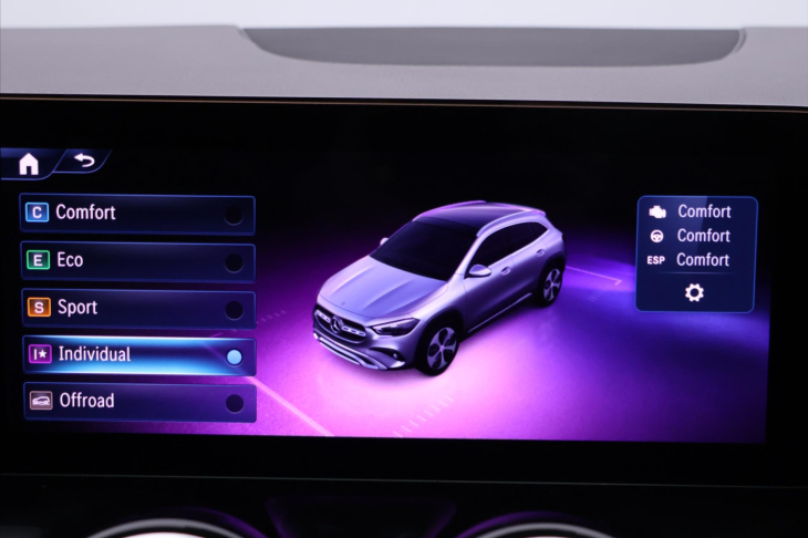 Mercedes-Benz GLA 2,0 250 4Matic A8 165kW