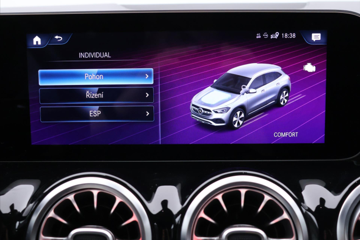 Mercedes-Benz GLA 2,0 220d 140kW 4Matic CZ LED