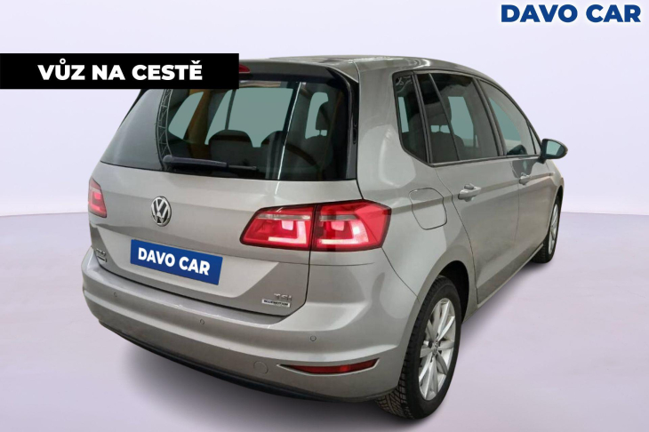 Volkswagen Golf 1,2 TSI Lounge Výhřev