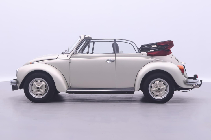 Volkswagen Beetle 1,3 1300 Cabrio