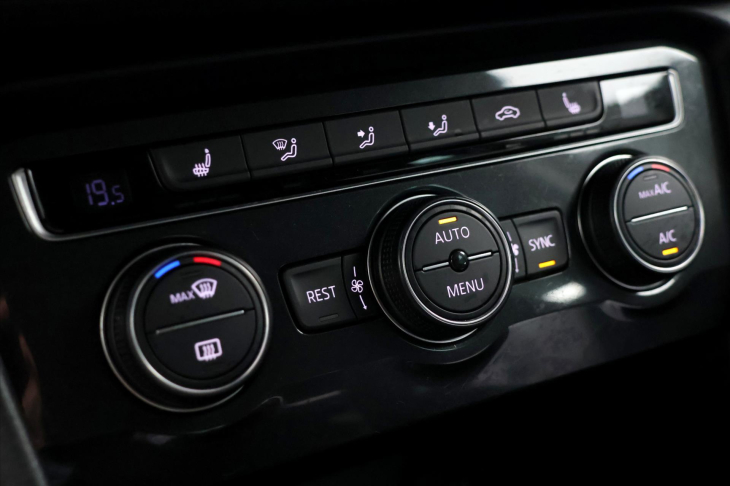 Volkswagen Tiguan 1,4 TSI 110 kW 4Motion Plný servis