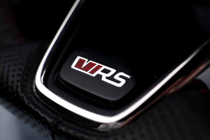 Škoda Octavia 2.0 TSI 180kW RS DSG 1.Maj LED