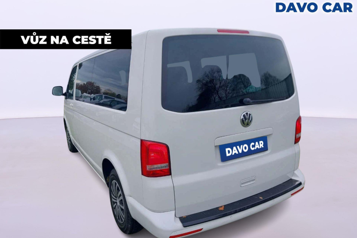 Volkswagen Caravelle 2,0 TDI 103 kW Long 9 míst Navi