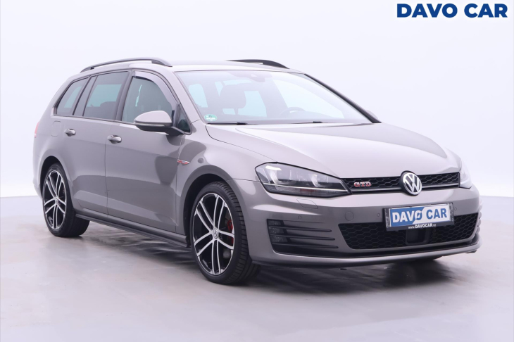Volkswagen Golf 2,0 TDI 135kW DSG Serv.kniha