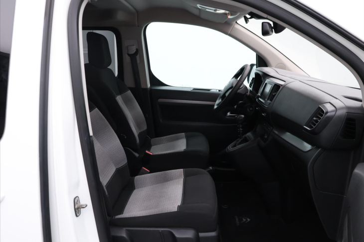 Citroën SpaceTourer 2,0 HDI 110kW Shine 8-Míst