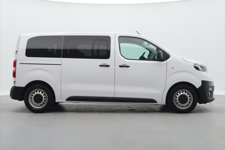 Toyota ProAce 2,0 D-4D 106kW Shuttle CZ DPH