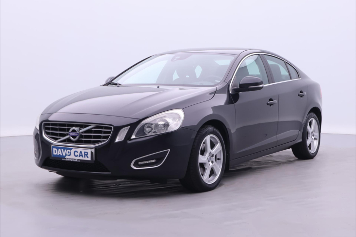 Volvo S60 2,0 D3 120kW Aut. Serv.Kniha