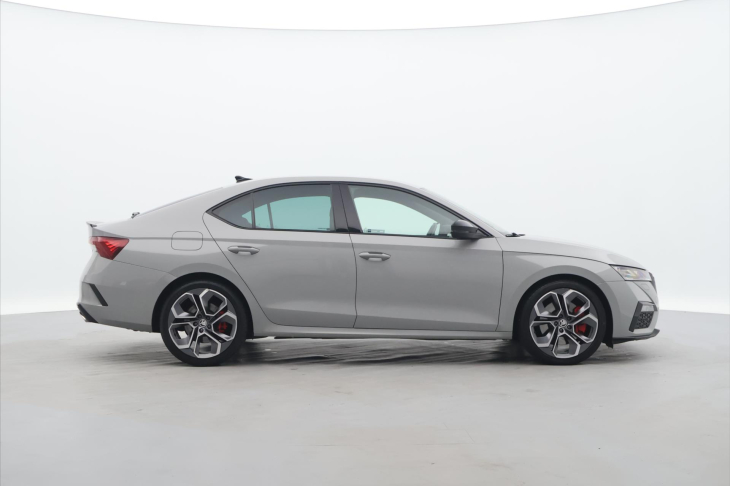 Škoda Octavia 2,0 TSI RS 180kW DSG CZ 1.Maj