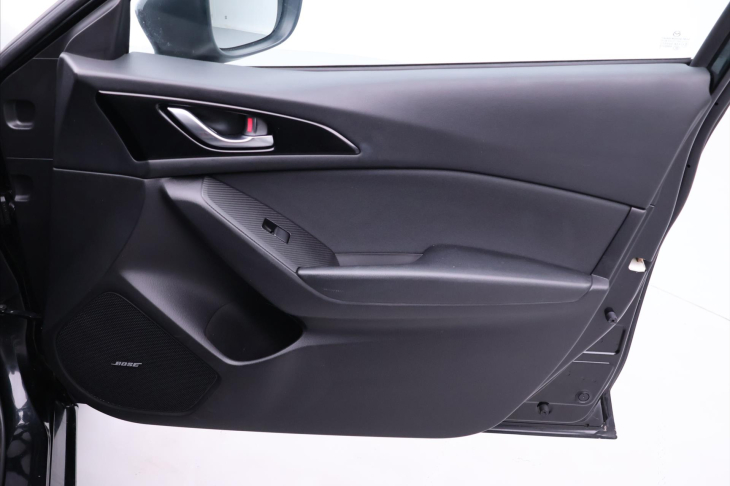 Mazda 3 2,0 i 121kW Sports-Line Xenon