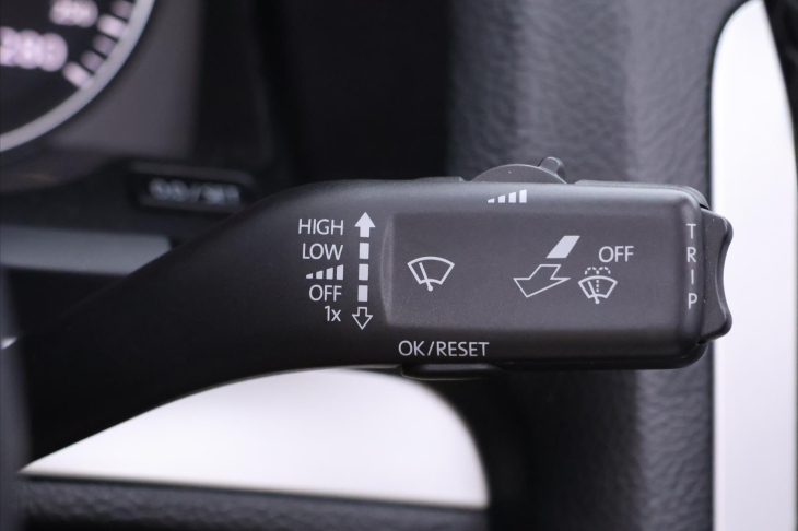 Volkswagen EOS 1,4 TSI 90kW Aut.Klima Kůže