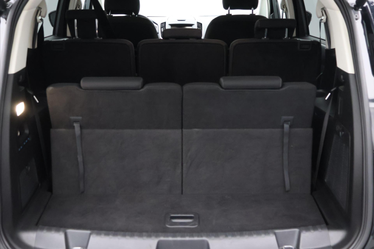 Ford S-MAX 2,0 TDCi Aut. Titanium 7-Míst