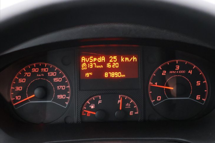 Peugeot Boxer 2,2 HDI 121 kW L4H2 DPH CZ