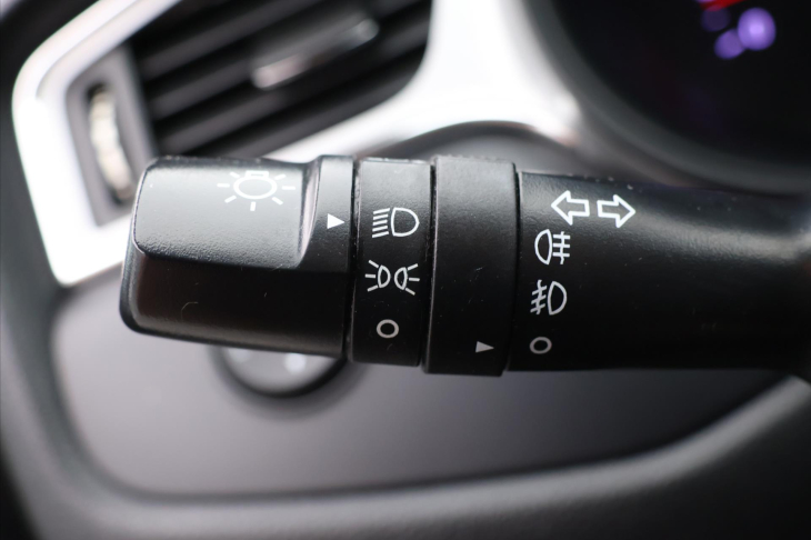 Kia Ceed 1,6 CRDi 100 kW Comfort CZ