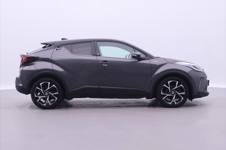 Toyota C-HR 2,0 E-CVT 112kW Executive