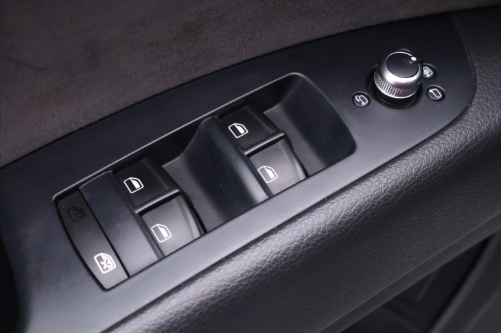 Audi Q7 3,0 TDI 176kW Quattro CZ