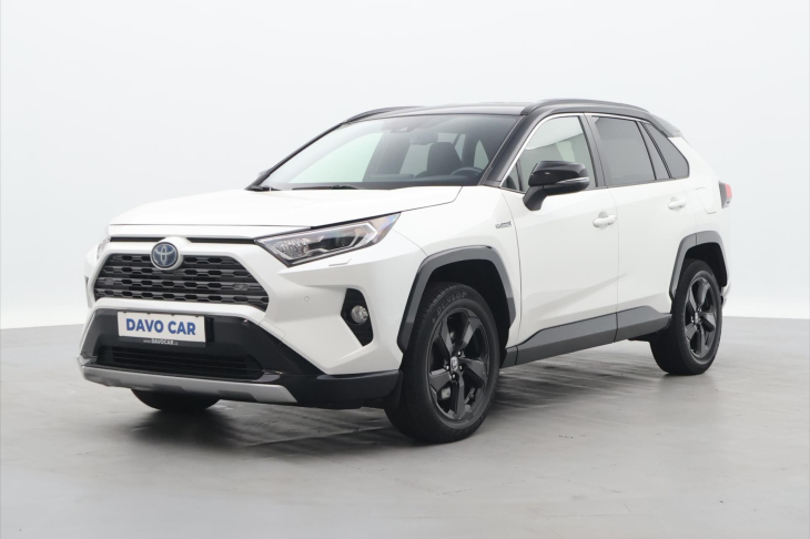 Toyota RAV4 2,5 e-CVT 131kW Selection 4WD CZ