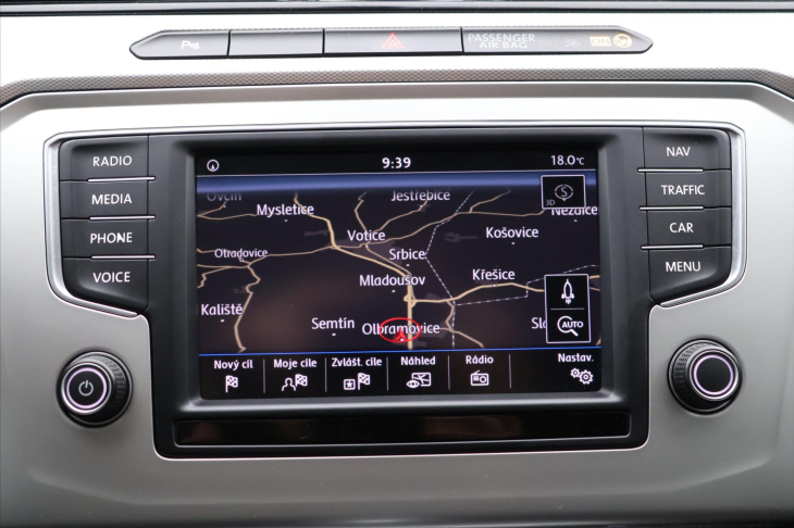 Volkswagen Passat 1.4 TSI 110kW LED DSG Tažné