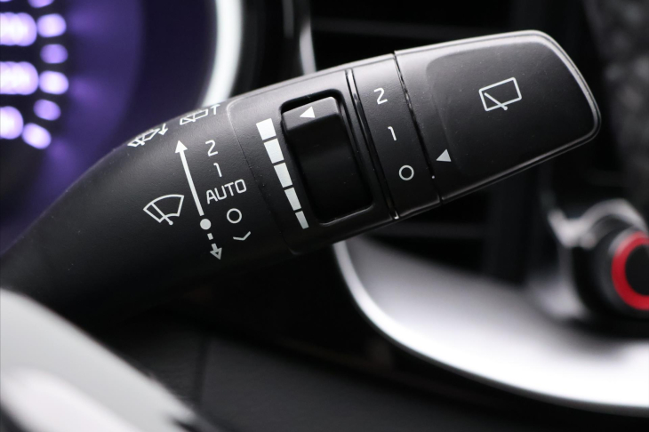 Kia XCeed 1,5 T-GDI 117kW Exclusive DPH