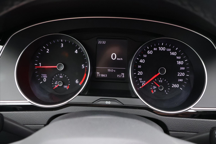 Volkswagen Passat 2,0 TDI 110kW Business Combi