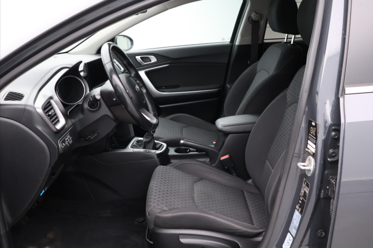 Kia Ceed 1,4 T-GDI Fresh CZ
