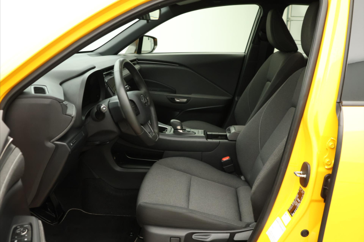 Lexus LBX 1,5 HEV FWD 100kW CZ 1.Maj