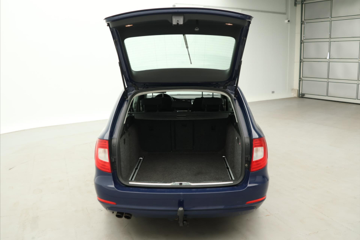 Škoda Superb 2,0 TDI 103kW Ambition Tažné