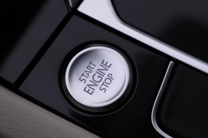 Volkswagen Passat 1,4 TSI 110kW DSG Kůže