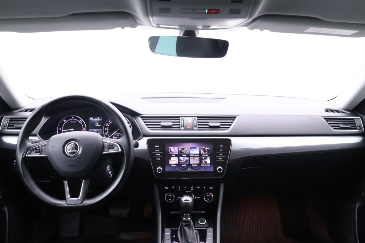 Škoda Superb 2,0 TDI 110kW DSG Ambition CZ