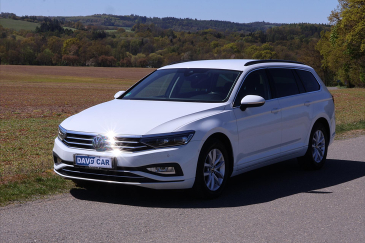 Volkswagen Passat 2,0 TDI 110kW DSG Matrix DPH
