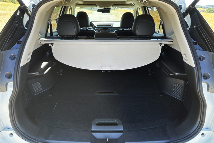 Nissan X-Trail 1,6 dCi 96kw 4WD Kůže Panorama