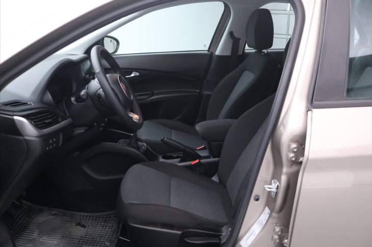 Fiat Tipo 1,4 70kW CZ Klima Lounge