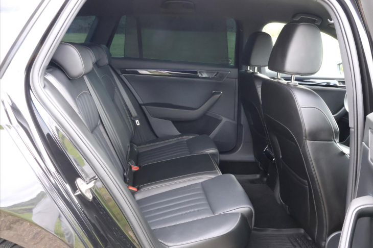 Škoda Superb 2,0 TDI DSG L&K DPH CZ