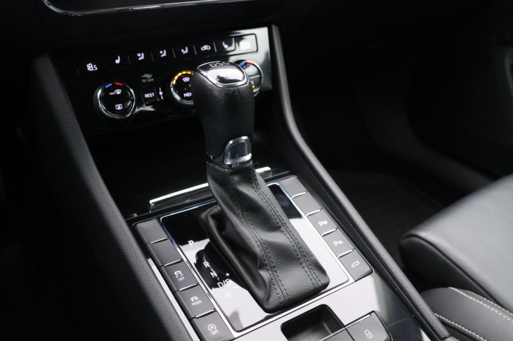 Škoda Superb 2,0 TDI 140kW DSG 4x4 L&K DPH