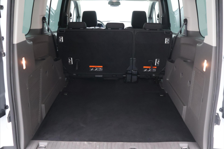 Ford Tourneo Connect 1,5 TDCI CZ Aut.klima L2 DPH