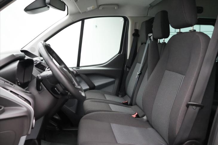 Ford Transit Custom 2,2 TDCI 92kW L2H2 9-Míst DPH