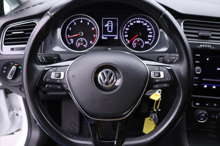 Volkswagen Golf 1,5 TSI 96kW CZ Comfortline