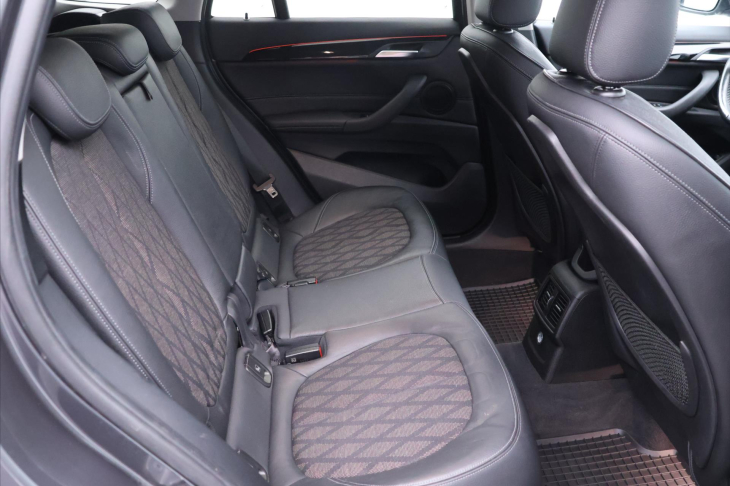 BMW X1 2,0 20d 140kW xDrive xLine CZ