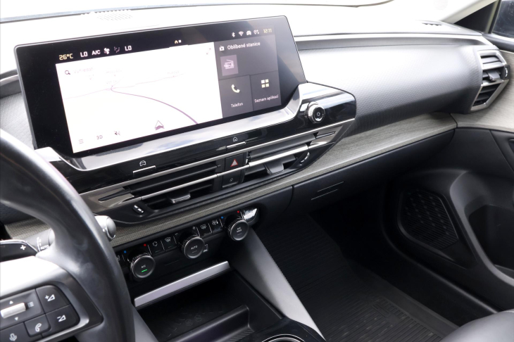 Citroën C5 X 1,6 PT 180k CZ Exclusive DPH