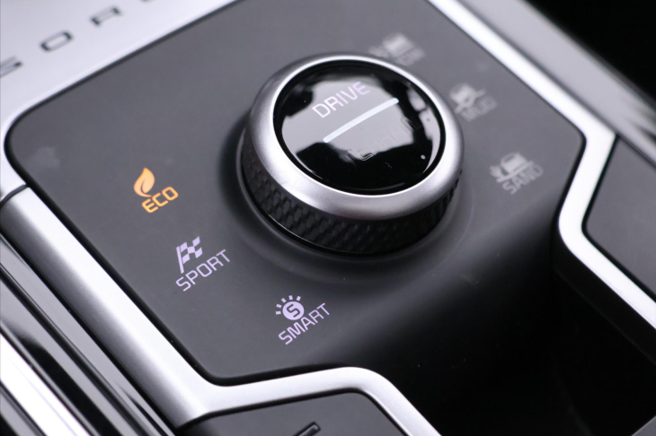 Kia Sorento 1,6 T-GDi 132 kW Premium CZ DPH