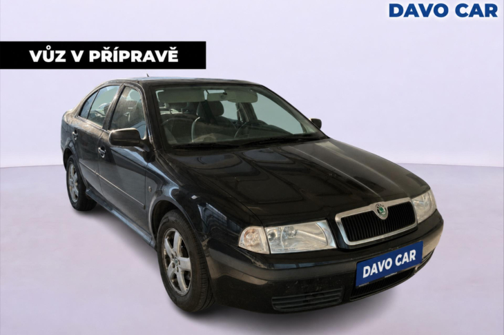 Škoda Octavia 1,6 MPI 75kW Tour Klima 2.Maj