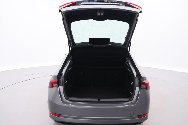 Škoda Octavia 1,5 e-TEC 110 kW Style DSG Matrix
