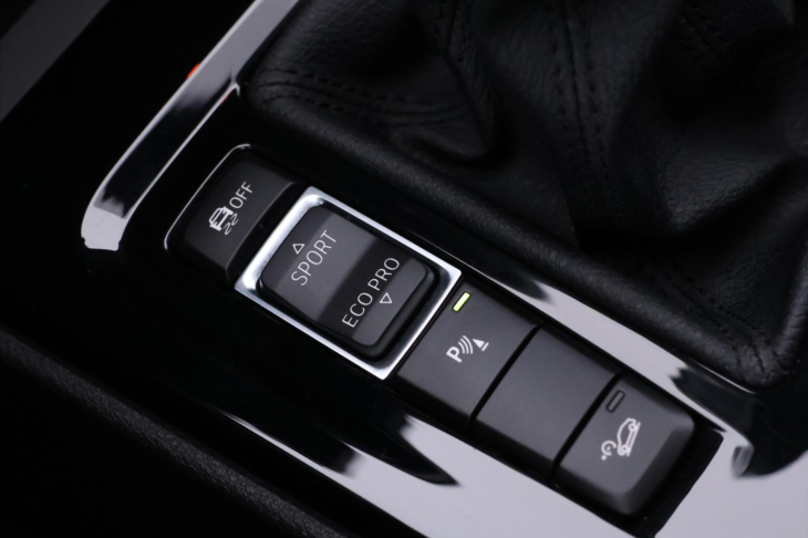 BMW X1 2,0 Xdrive 18d Sportline