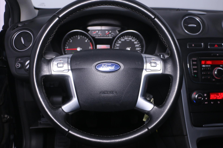Ford Mondeo 2,0 TDCi 103 kW Aut.klima
