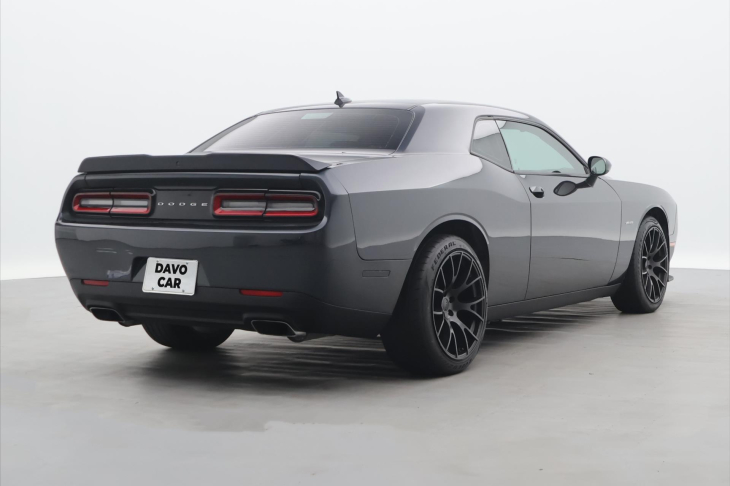 Dodge Challenger 5,7 Hemi V8 280kW Kůže R/T