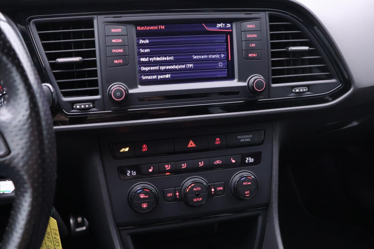 Seat Leon 2,0 TSI DSG Cupra 206kW LED CZ