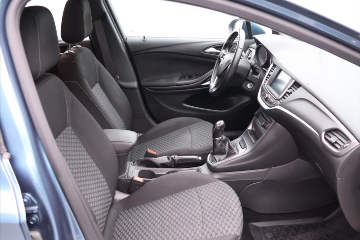 Opel Astra 1,0 T 77kW CZ Klima Serv.Kniha