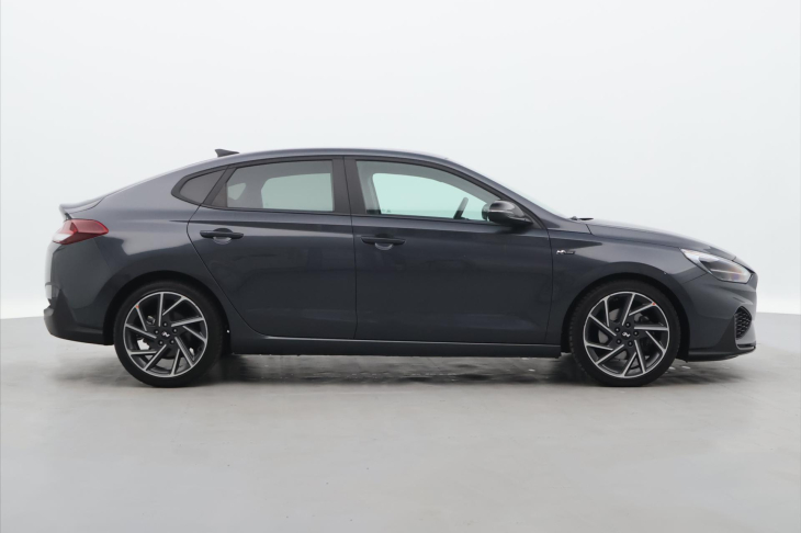 Hyundai i30 1,5 T-GDI 159k CZ DPH Fastback