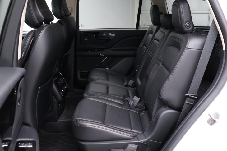 Lincoln Aviator 3,0 EvoBoost V6 AWD CZ